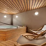 Ξενοδοχείο Wellness Grand 3*