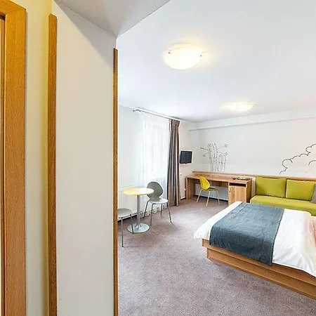 Wellness Grand 3* Spindleruv Mlyn